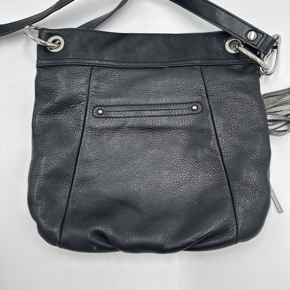 B. Makowsky Black Pebbled Leather Crossbody Shoulder Bag Contrast Stitch Tassel - Picture 8 of 8